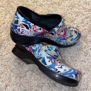 Women’s Dansko